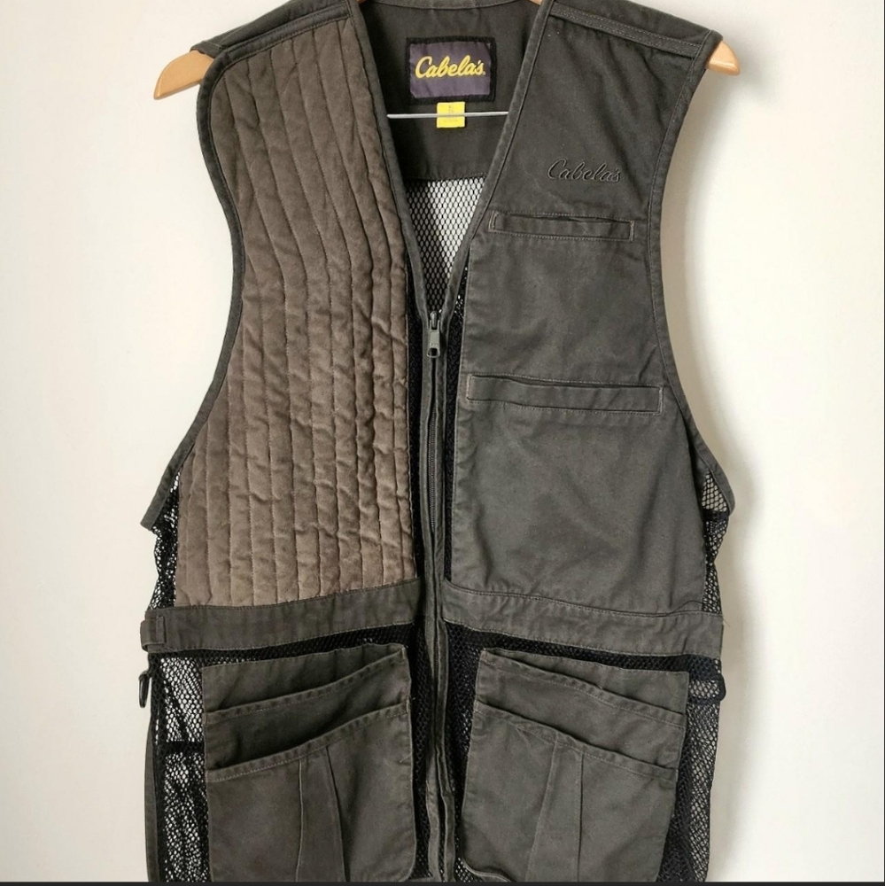 Cabelas Hunting Fishing Camping Hiking Vest, Mens XL